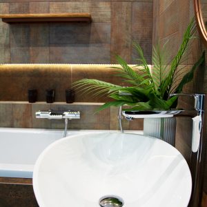 Inšpirácia kúpeľne č. 6, dizajn Kov